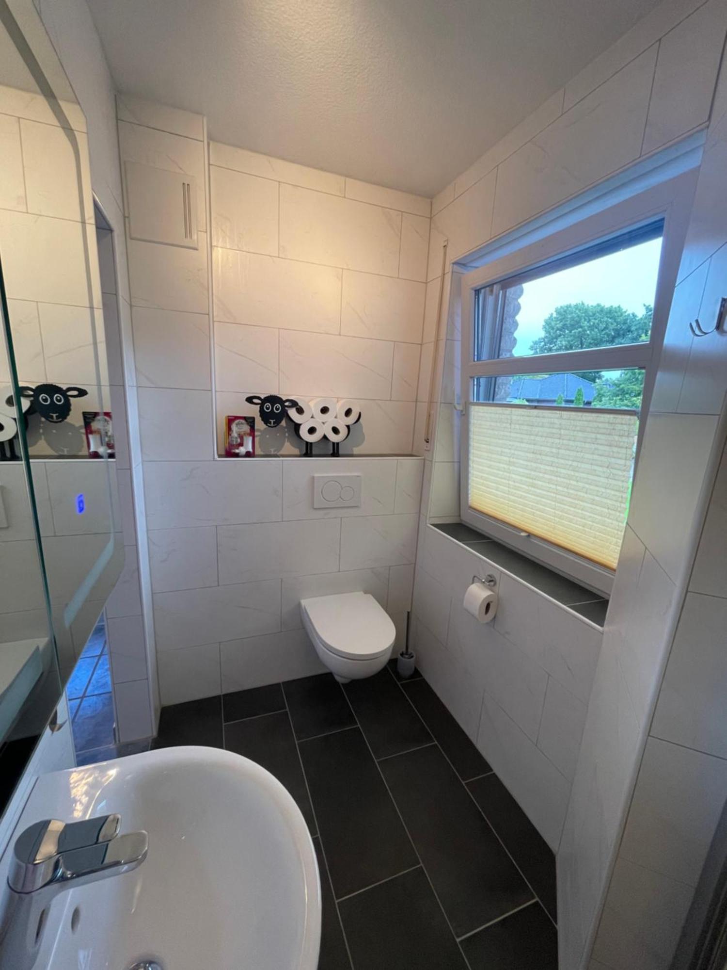 Moderne Einliegerwohnung 2024 Hesel Buitenkant foto